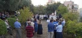 ΣΤΟ ΠΑΡΚΟ ΜΟΡΦΟΥ ΛΕΝΤΑΡΙΑΝΩΝ – Εσπερινός Αγίου Μάμαντος και τρισάγιο στη μνήμη Κυπρίων της Μόρφου