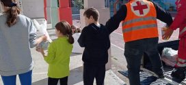 Αλυσίδα αγάπης για τους σεισμόπληκτους από το 5ο Δημοτικό Σχολείο Χανίων